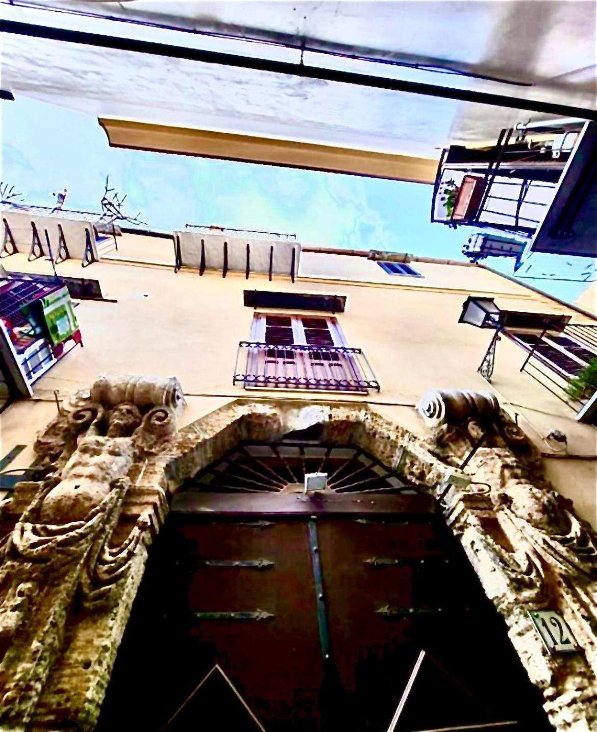 Palazzo Barone Muzio Apartamento Palermo Exterior foto