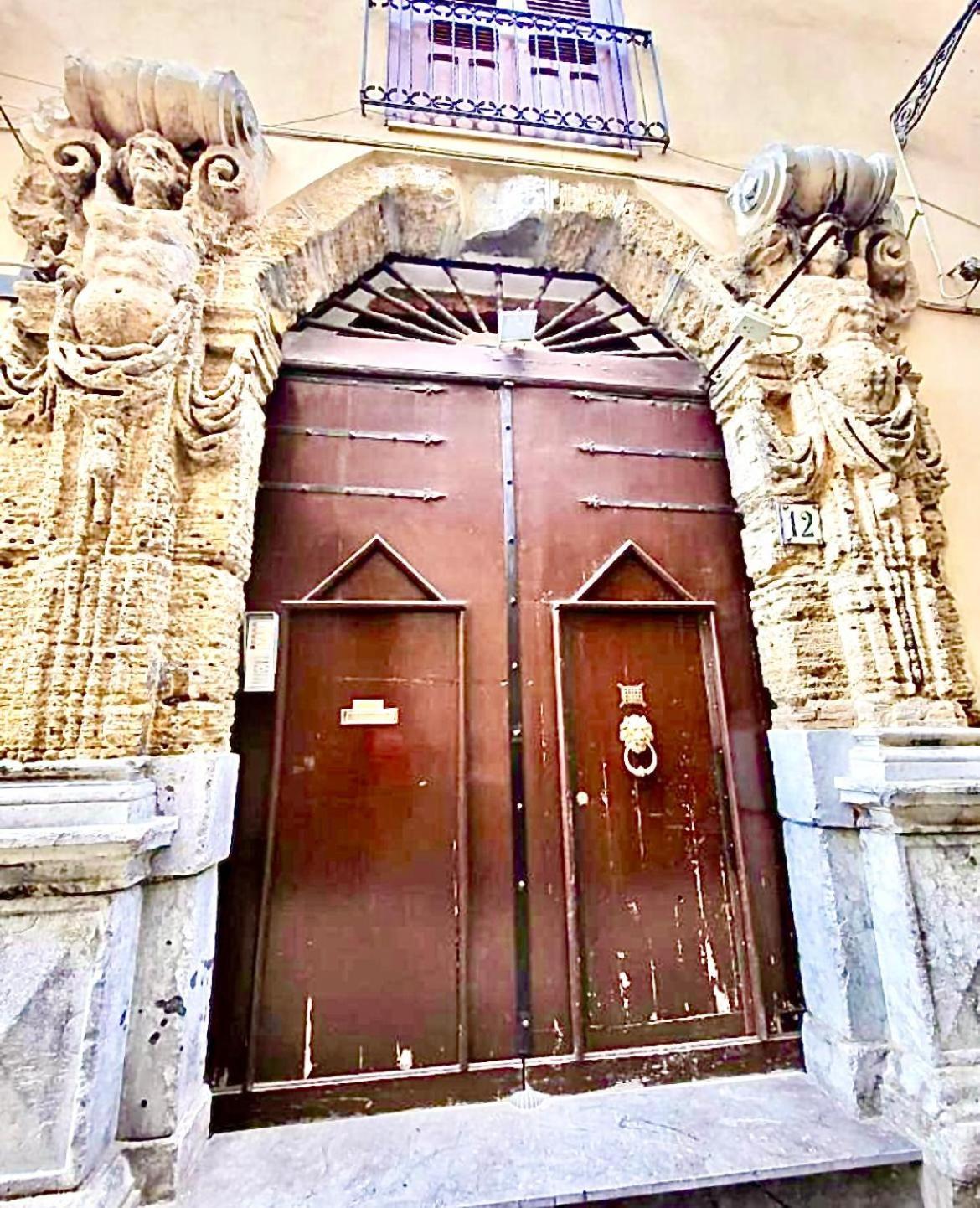 Palazzo Barone Muzio Apartamento Palermo Exterior foto
