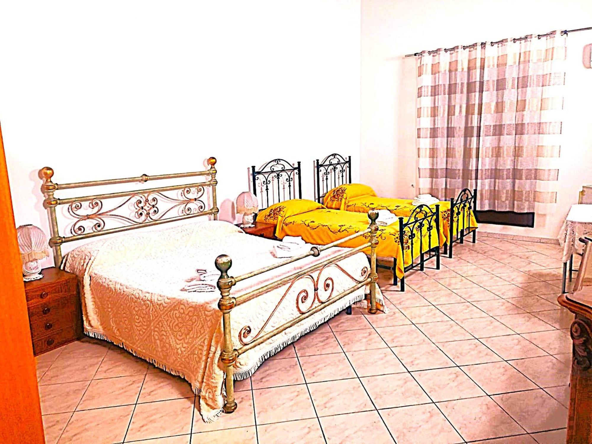 Palazzo Barone Muzio Apartamento Palermo Exterior foto